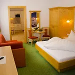 Hotel Garni Alpenblick Ischgl