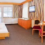 Garni Alpenblick Hotel 3*
