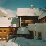 Hotel Garni Alpenblick 3*