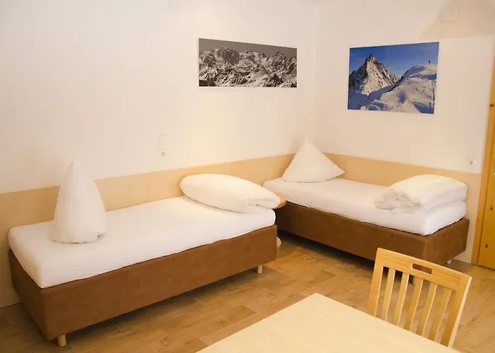 Garni Alpenblick Hotell Ischgl