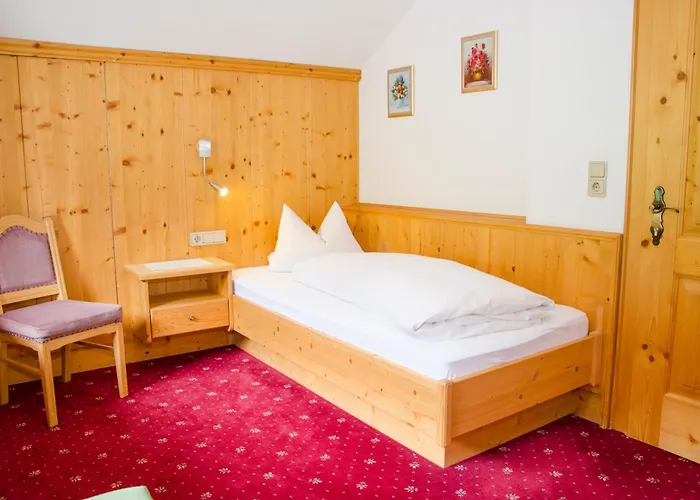 Garni Alpenblick Hotell Ischgl