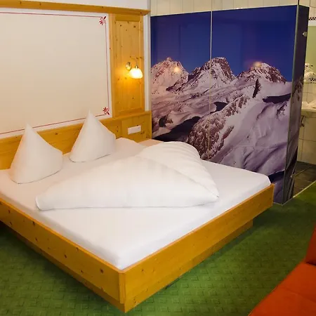 Garni Alpenblick Hotel 3*