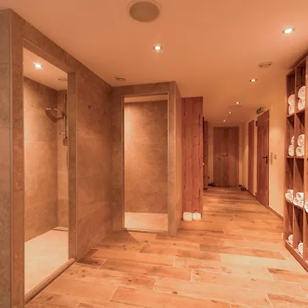 Hotel Garni Alpenblick 3*