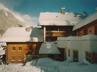 Hotel Garni Alpenblick 3*
