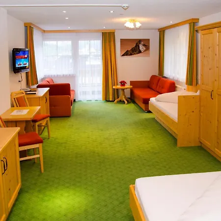 Garni Alpenblick Hotel 3*